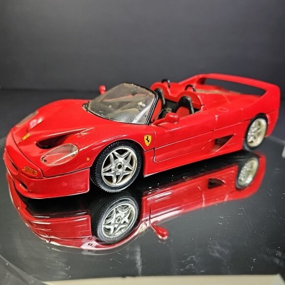Bburago 1/18 Scale Diecast Ferrari F50 Hard Top 1995 Red Needs Detailing ITALY - Picture 2 of 16